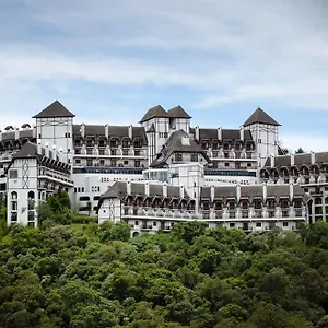 فندق هوم جرين هوم, Campos do Jordão